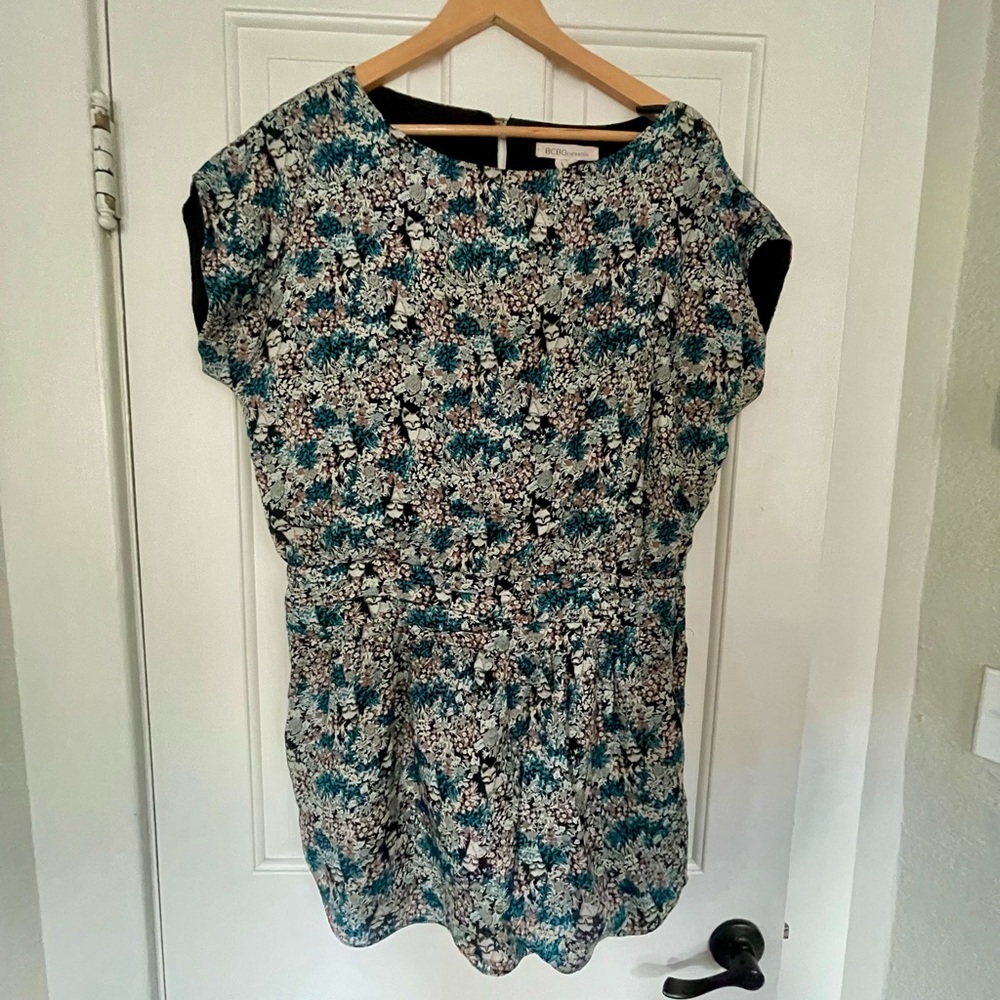 BCBG fox print shift dress